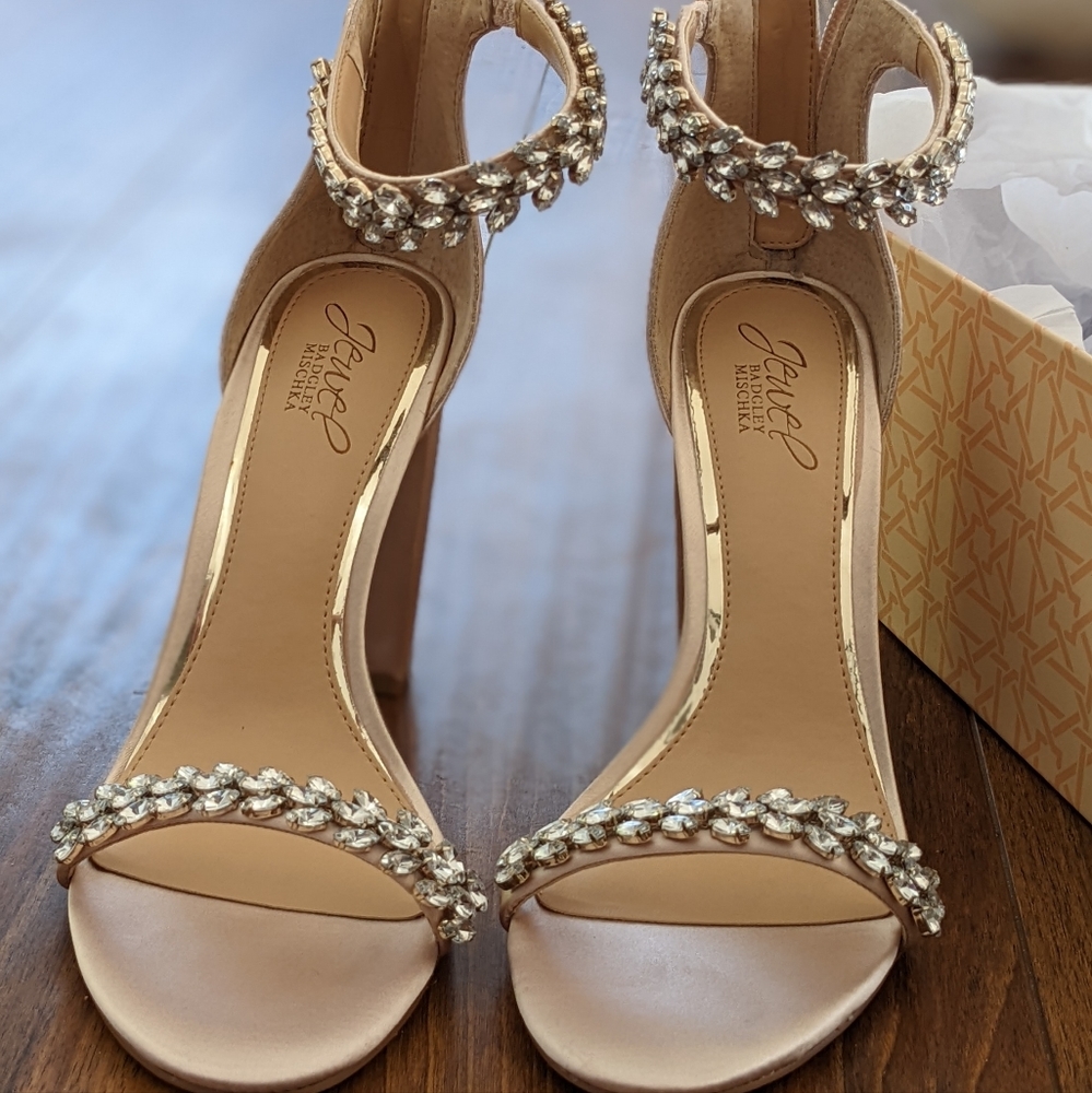 Brand New Badgley Mischka Jewelers Bridal shoes